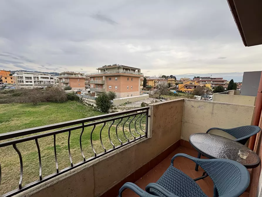 Immagine 6 di Bilocale in vendita  in Via Amatore Sciesa 82 a Marino