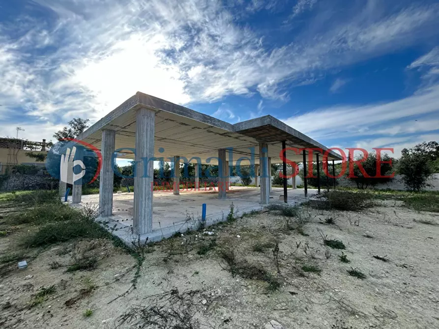 Immagine 15 di Villa in vendita  in Via Rodi Garganico 2 a Lecce