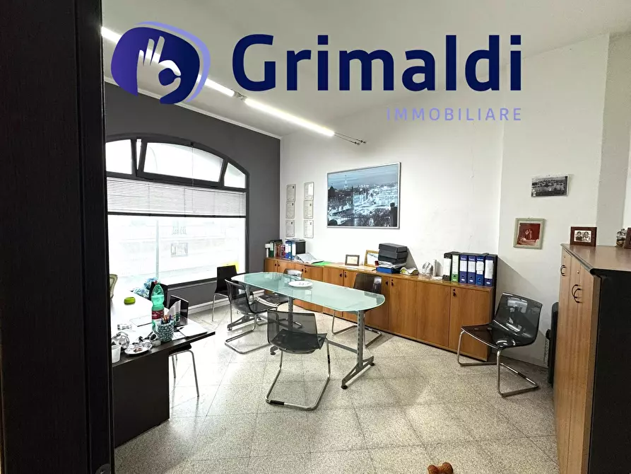 Immagine 6 di Ufficio in affitto  a Napoli