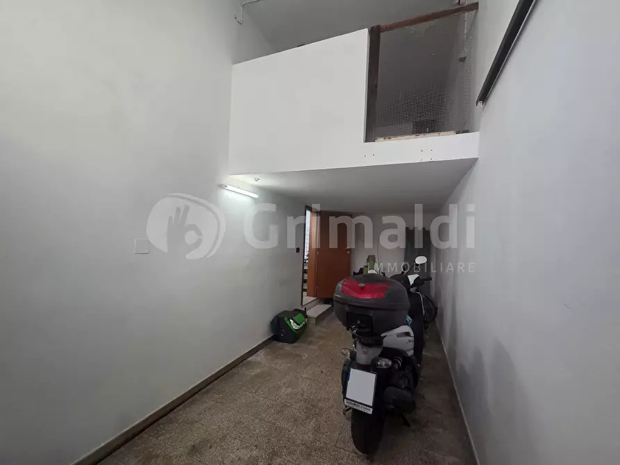 Immagine 18 di Casa indipendente in vendita  a Avola