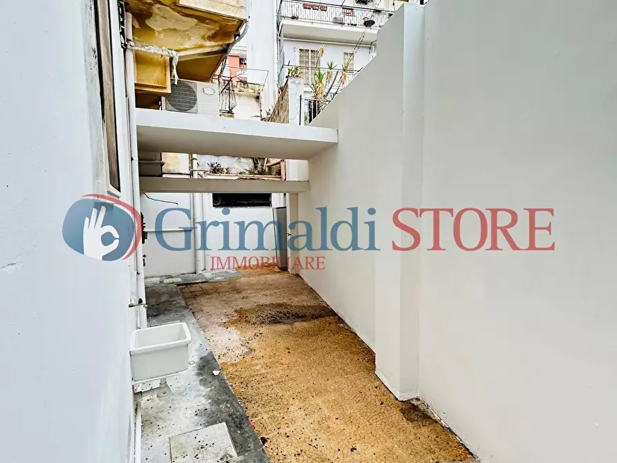 Immagine 20 di Trilocale in vendita  in Viale Japigia 27 a Lecce