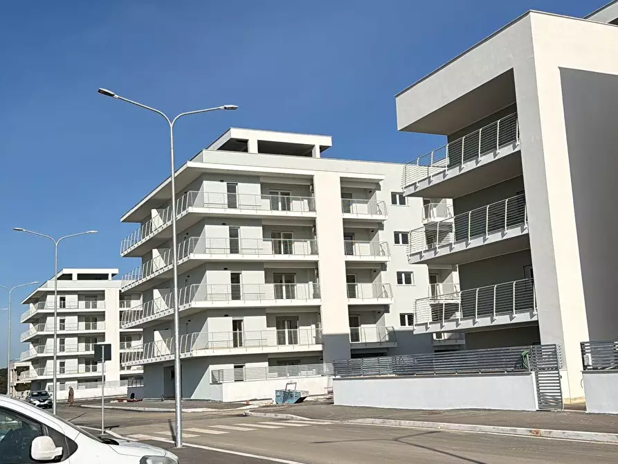 Immagine 18 di Appartamento in vendita  in Via Pratica di Mare a Pomezia