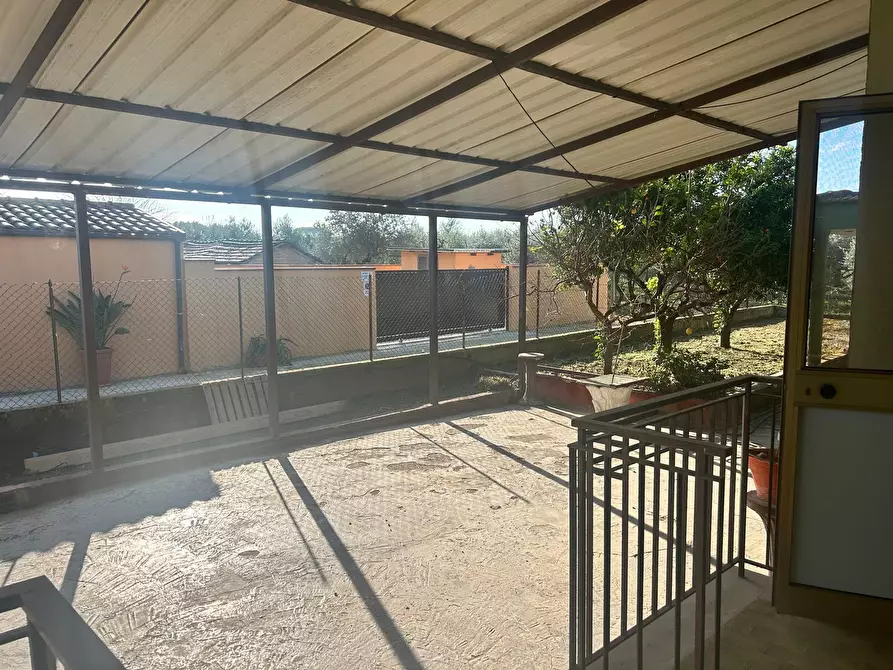 Immagine 10 di Casa bifamiliare in vendita  a Terracina