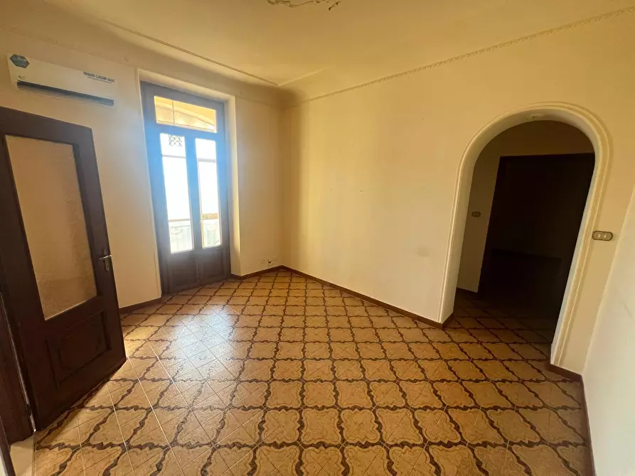 Immagine 5 di Bilocale in vendita  in Strada per Olcenengo 26 a Vercelli