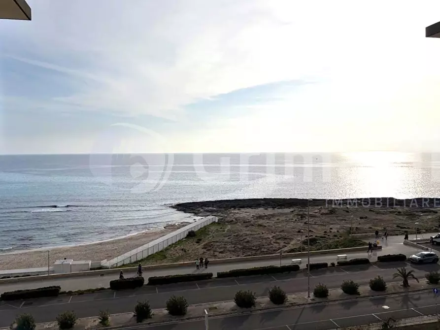 Immagine 45 di Quadrilocale in vendita  in via ariosto 7 a Gallipoli