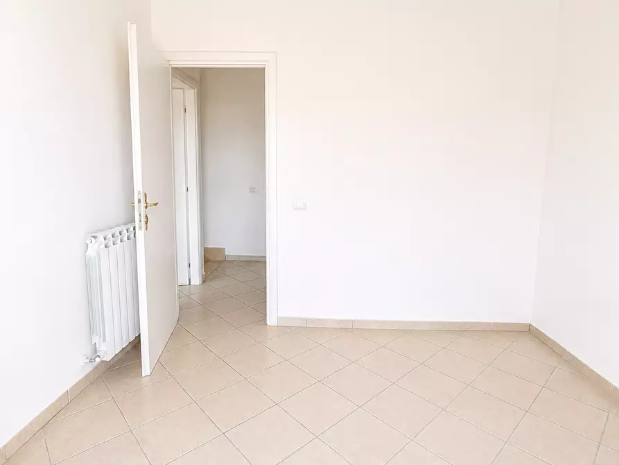 Immagine 13 di Casa indipendente in vendita  in Viale Roma 202 a Anzio