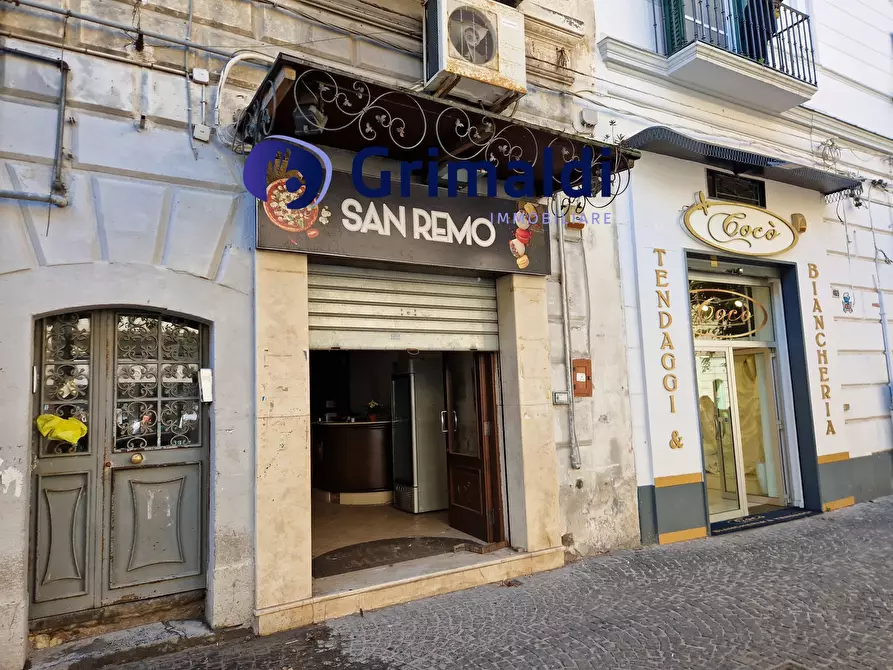 Immagine 2 di Bar / Ristorante in affitto  in CORSO VITTORIO EMANUELE 437 a Torre Annunziata