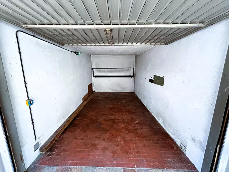 Immagine 5 di Garage in vendita  in Via Benedetto Marcello 5 a Milano
