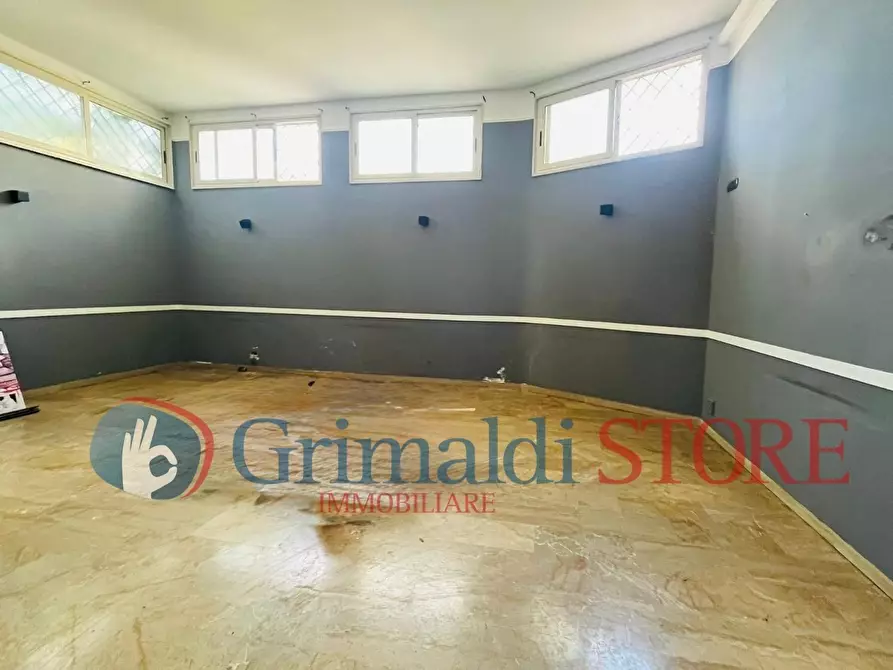 Immagine 9 di Locale commerciale in vendita  in Via Colonnello Archimede Costadura 20 a Lecce