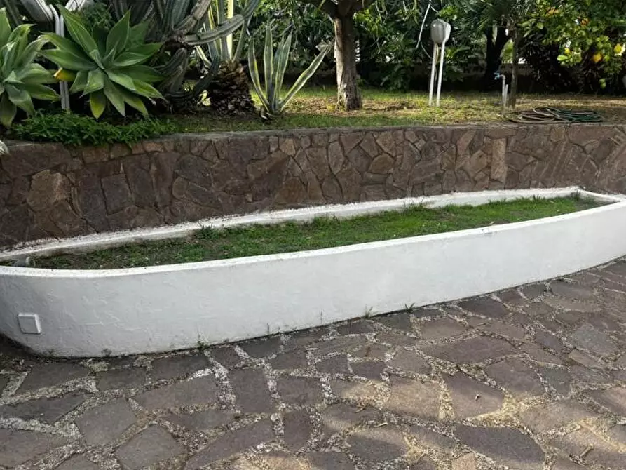Immagine 34 di Casa indipendente in vendita  in via Umberto I 1 a Santa Marina Salina