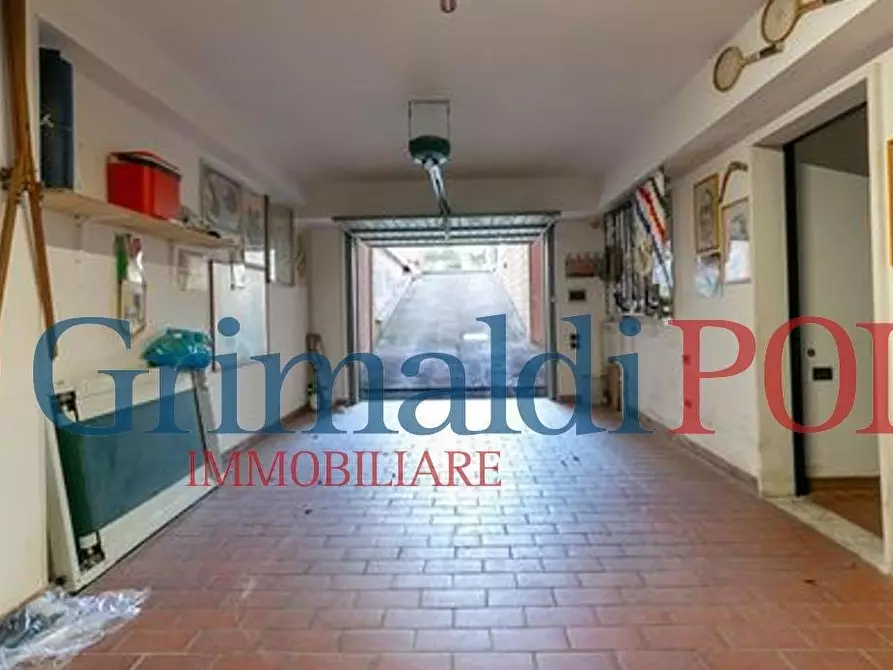 Immagine 36 di Villa in vendita  in Via Fiesole 28 a Lecce