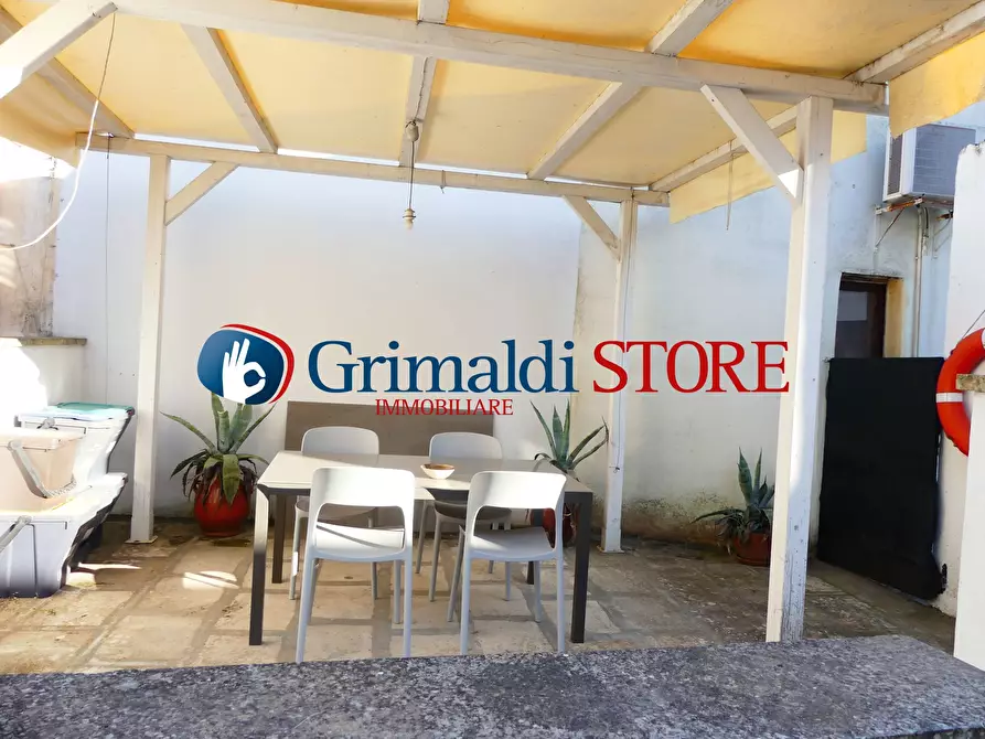 Immagine 5 di Casa indipendente in vendita  in Corte Corradino di Svevia 1 a Parabita