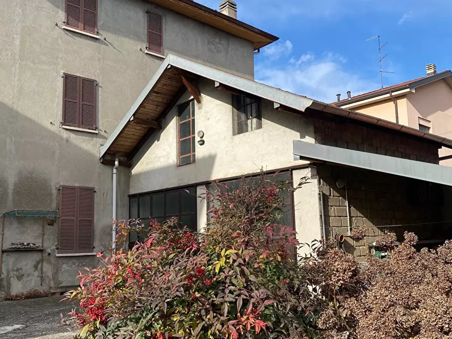 Immagine 7 di Casa indipendente in vendita  a Como