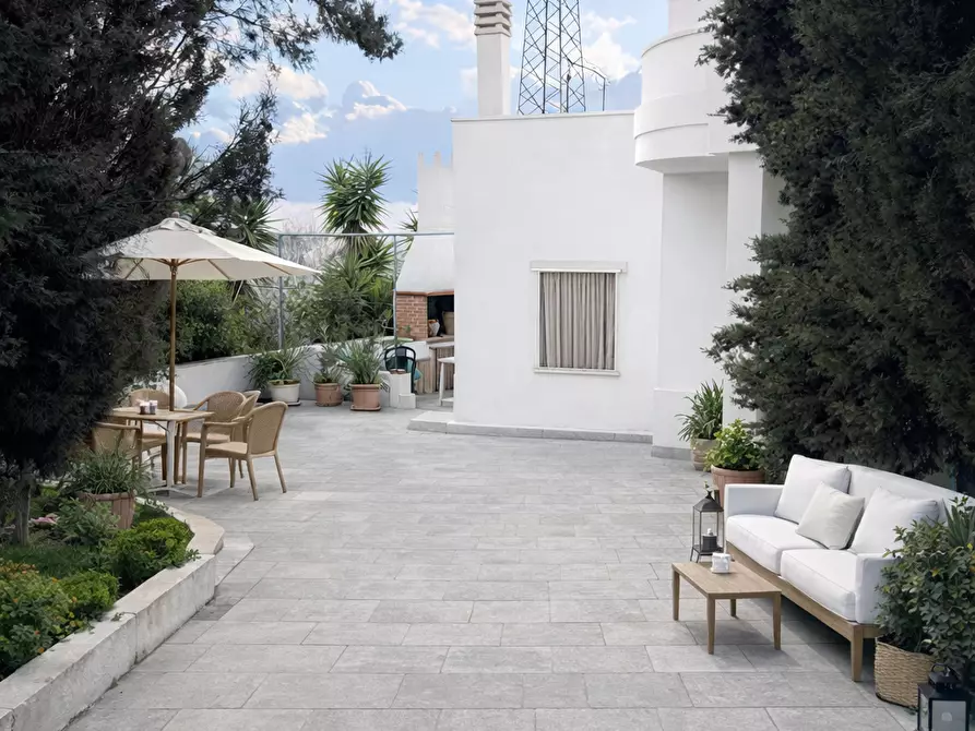 Immagine 1 di Casa indipendente in vendita  in SP361 a Parabita