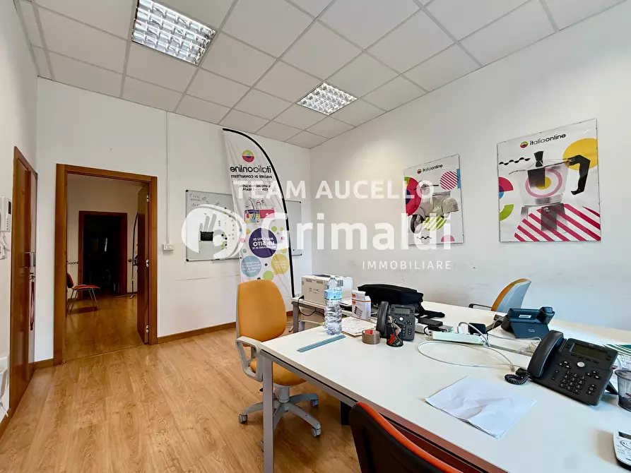 Immagine 20 di Appartamento in vendita  in Corso Giuseppe Garibaldi 167 a Salerno