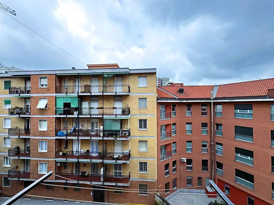 Immagine 19 di Bilocale in affitto  in Piazza Piccoli Martiri 7 a Milano