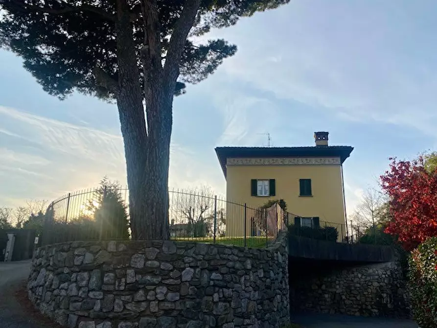 Immagine 5 di Appartamento in vendita  in Via della Noce 116 a Alzate Brianza