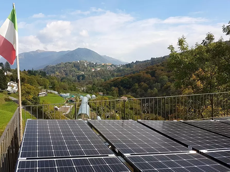 Immagine 15 di Villa in vendita  in via Provinciale 56 a Alta Valle Intelvi