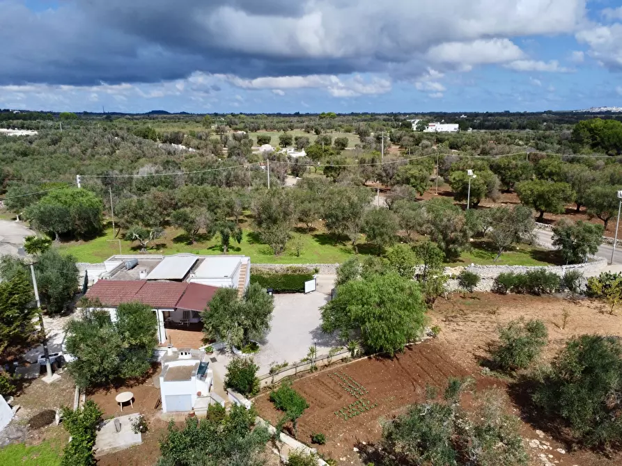 Immagine 33 di Rustico / casale in vendita  a Ostuni