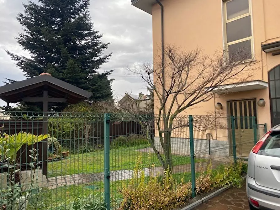 Immagine 8 di Casa indipendente in vendita  a Cassina Rizzardi