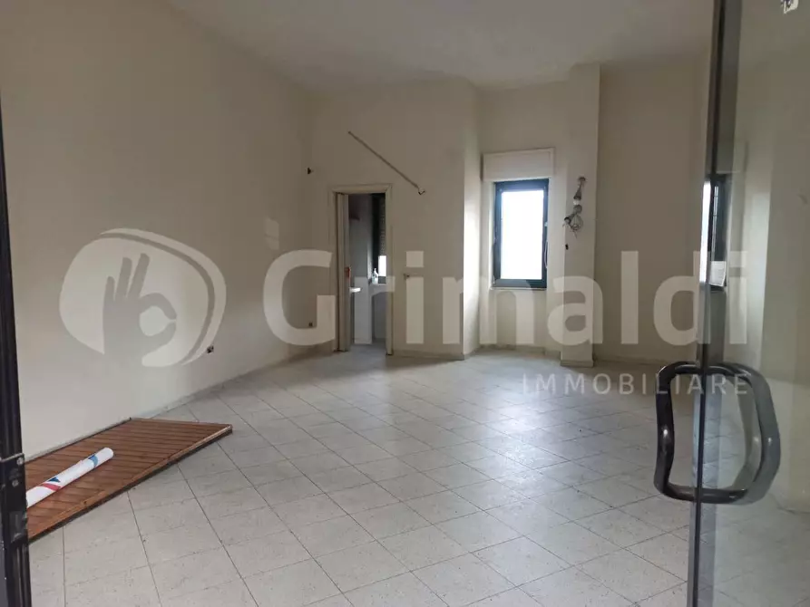 Immagine 11 di Locale commerciale in vendita  in Via delle Puglie snc a Benevento