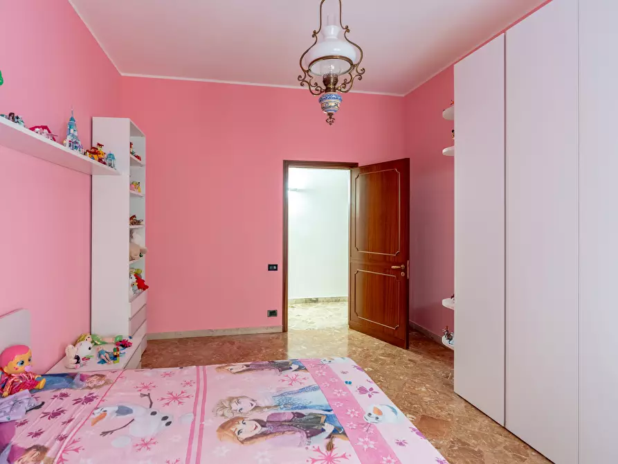 Immagine 17 di Pentalocale in vendita  in Via Salvatore Grande 12 a Lecce