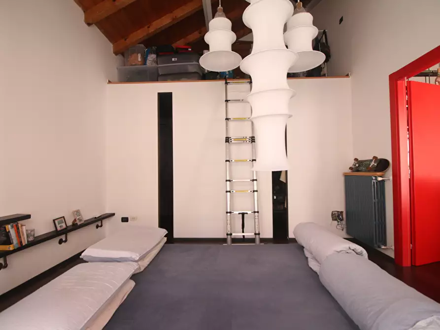 Immagine 14 di Loft/Open space in vendita  in Via Francesco Anzani 12 a Como