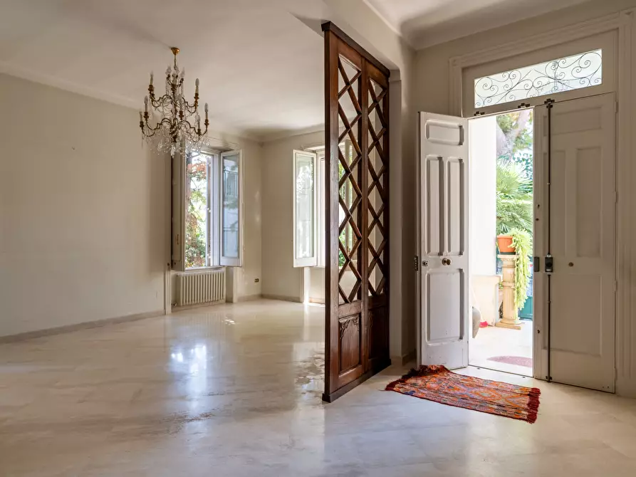 Immagine 8 di Villa in vendita  in Via Matteo Tafuro 3 a Lecce