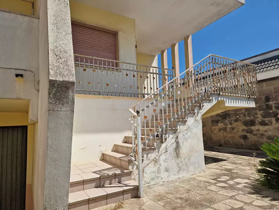 Immagine 39 di Pentalocale in vendita  in Via Fogazzaro Antonio 4 a Erchie