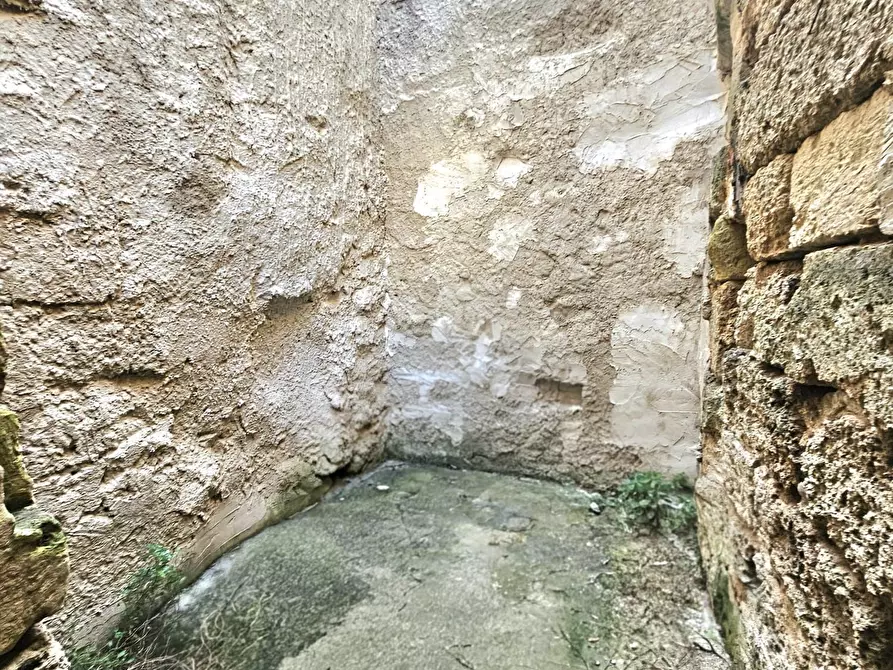 Immagine 39 di Casa indipendente in vendita  in Via Vittorio Emanuele 25 a Castri Di Lecce