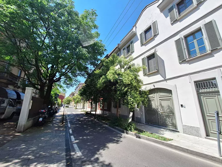 Immagine 26 di Bilocale in affitto  in Via Orti 16 a Milano