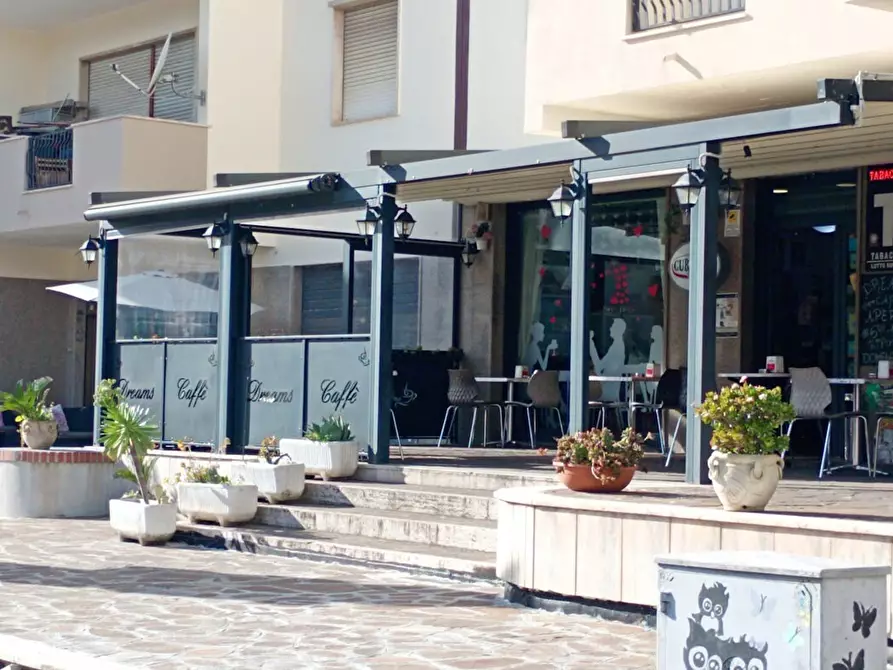 Immagine 1 di Bar / Ristorante in vendita  in VIA TIBERIO 8 a Aprilia