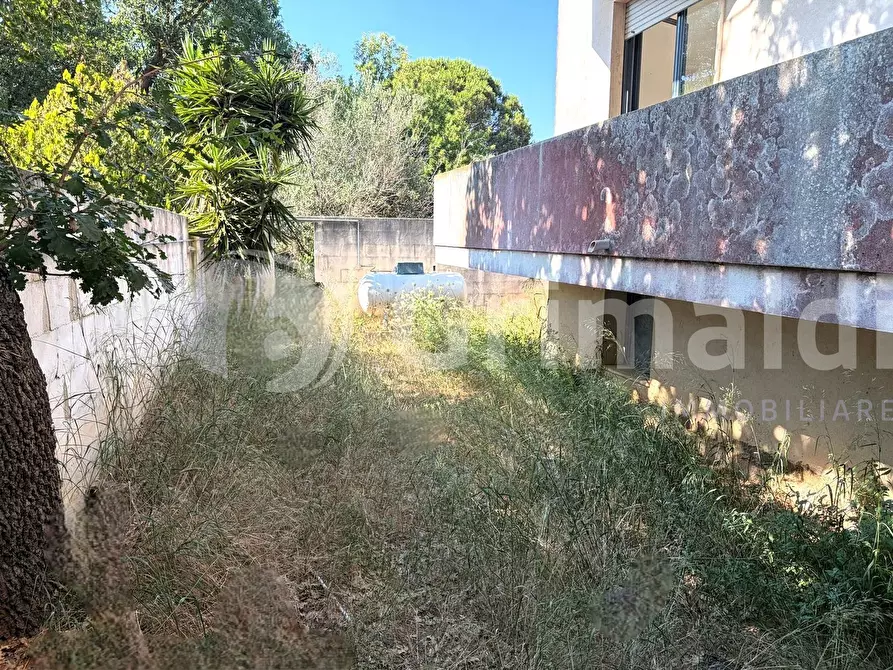 Immagine 24 di Villa in vendita  in Via Gallipoli a Alezio