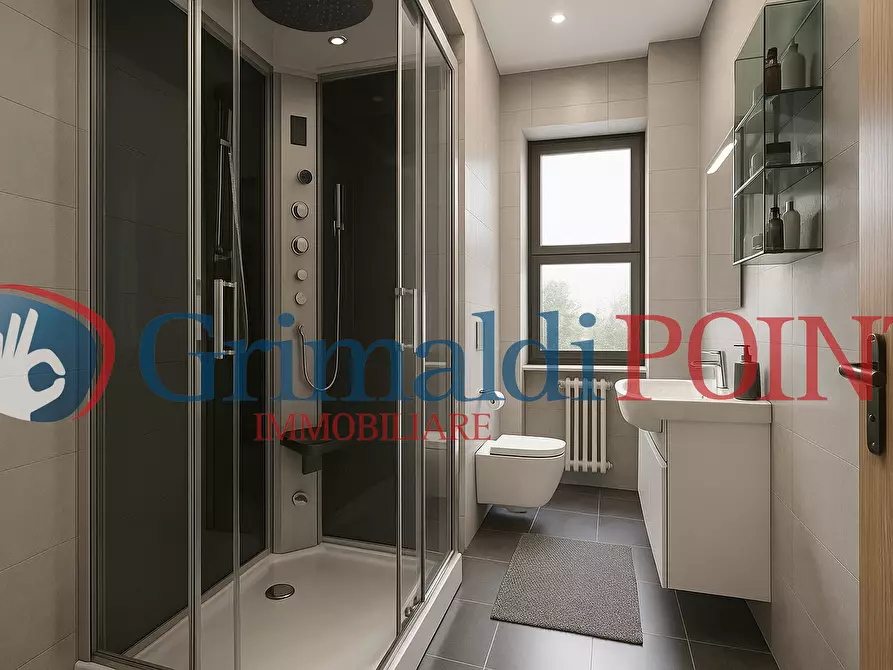 Immagine 15 di Pentalocale in vendita  in Via Capitano Ritucci 35 a Lecce