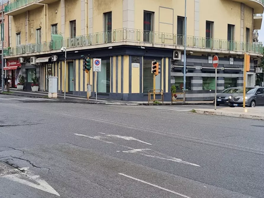 Immagine 5 di Locale commerciale in affitto  in Via Tommaso Cannizzaro 66 a Messina