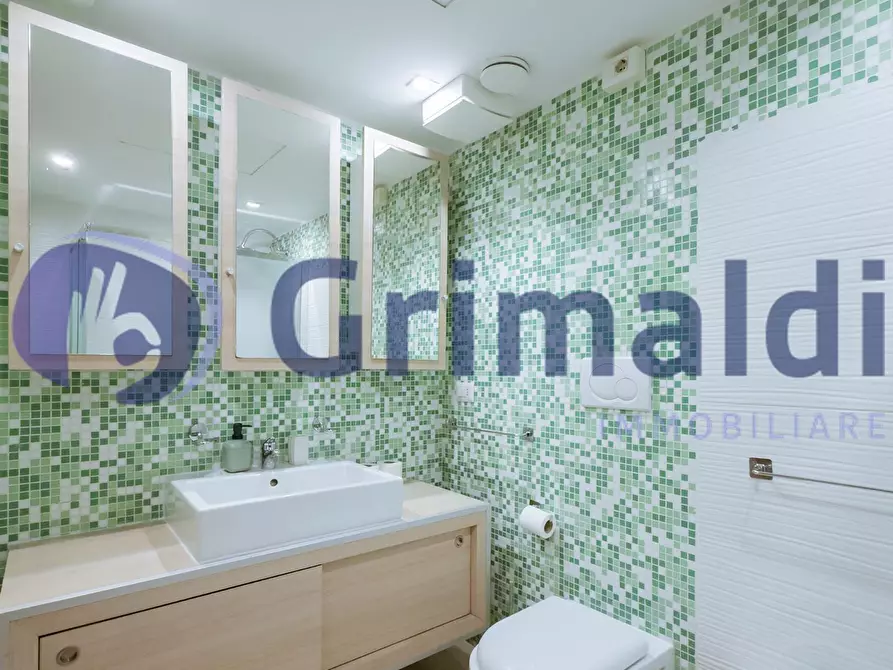 Immagine 6 di Appartamento in vendita  in Via Cavour 11c a Lecce