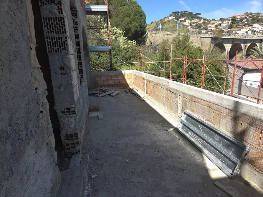 Immagine 23 di Appartamento in vendita  in Salita Fiumara Guardia 4 a Messina