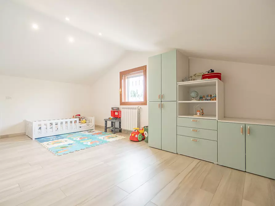 Immagine 91 di Villa in vendita  in Via Moricone a Albano Laziale