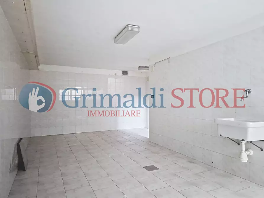 Immagine 41 di Trilocale in vendita  in Via Risorgimento 24 a Erchie