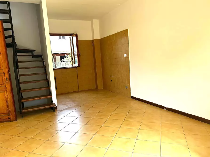 Immagine 6 di Villa in vendita  in Via Anxur 75 a Terracina