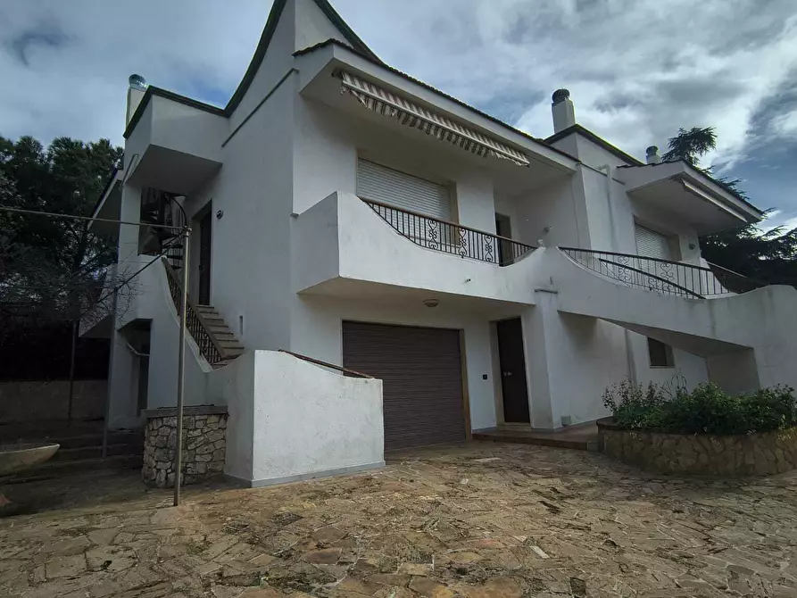 Immagine 9 di Villa in vendita  in C.da Monte Cipolla a Castellana Grotte