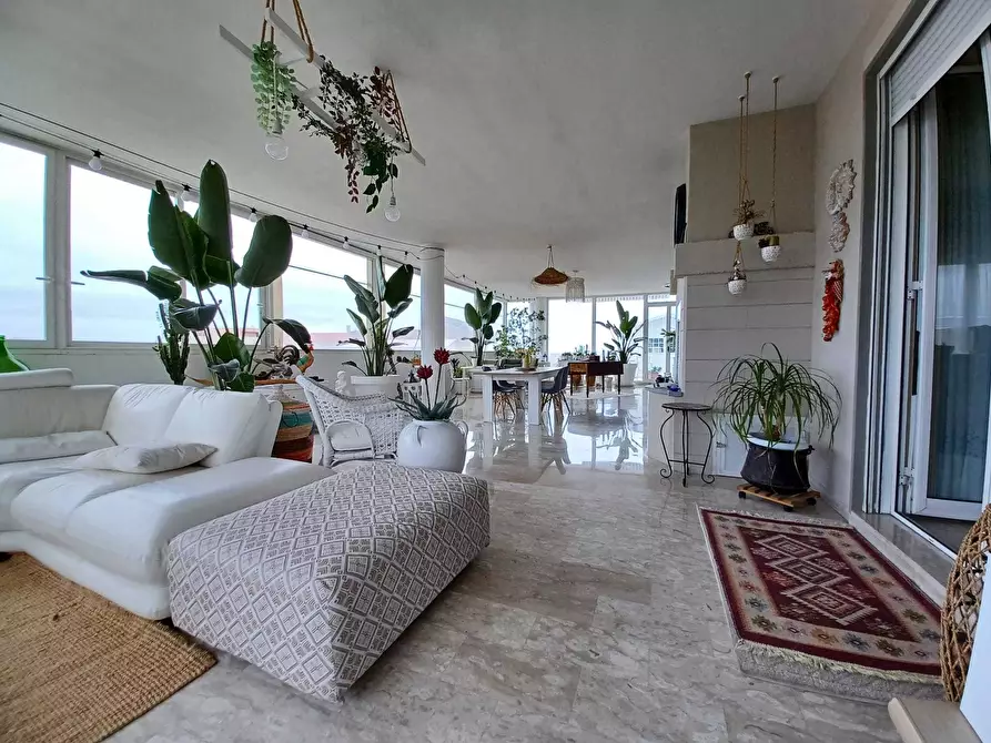 Immagine 22 di Casa indipendente in vendita  in Via Conchia a Monopoli