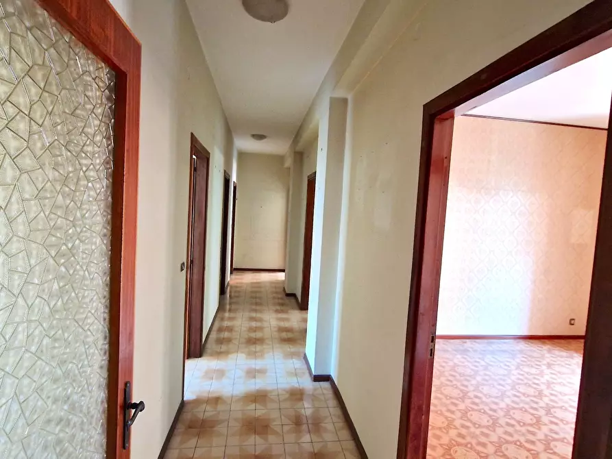 Immagine 9 di Quadrilocale in vendita  in Via Dei Due Principati 216 a Avellino