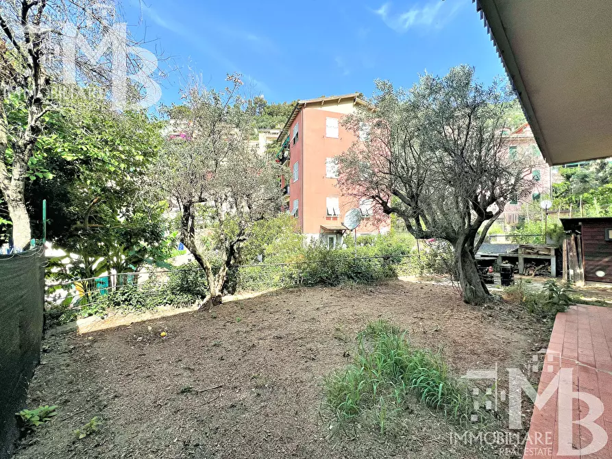Immagine 7 di Quadrilocale in vendita  in Via Montefiorito 29 a Recco