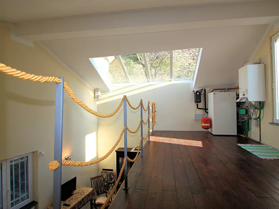 Immagine 24 di Casa indipendente in vendita  a Recco