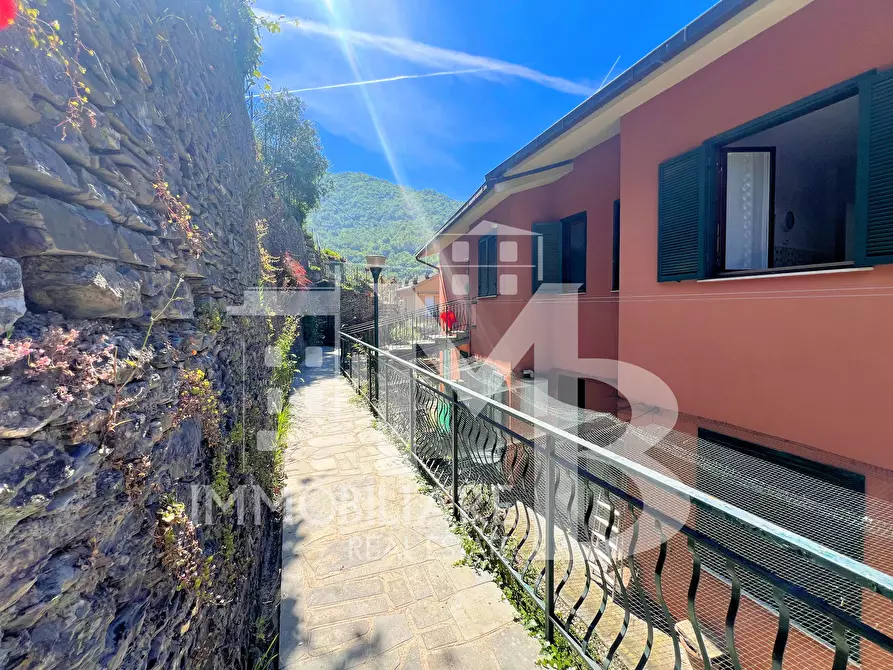 Immagine 10 di Quadrilocale in vendita  in Strada Provinciale 333 di Uscio 56 a Avegno