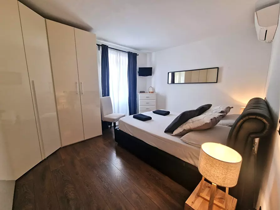 Immagine 11 di Quadrilocale in vendita  a Sarzana