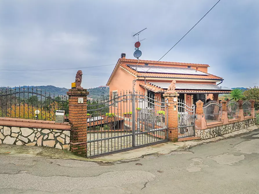 Immagine 34 di Villa in vendita  in Via Morucciola a Arcola