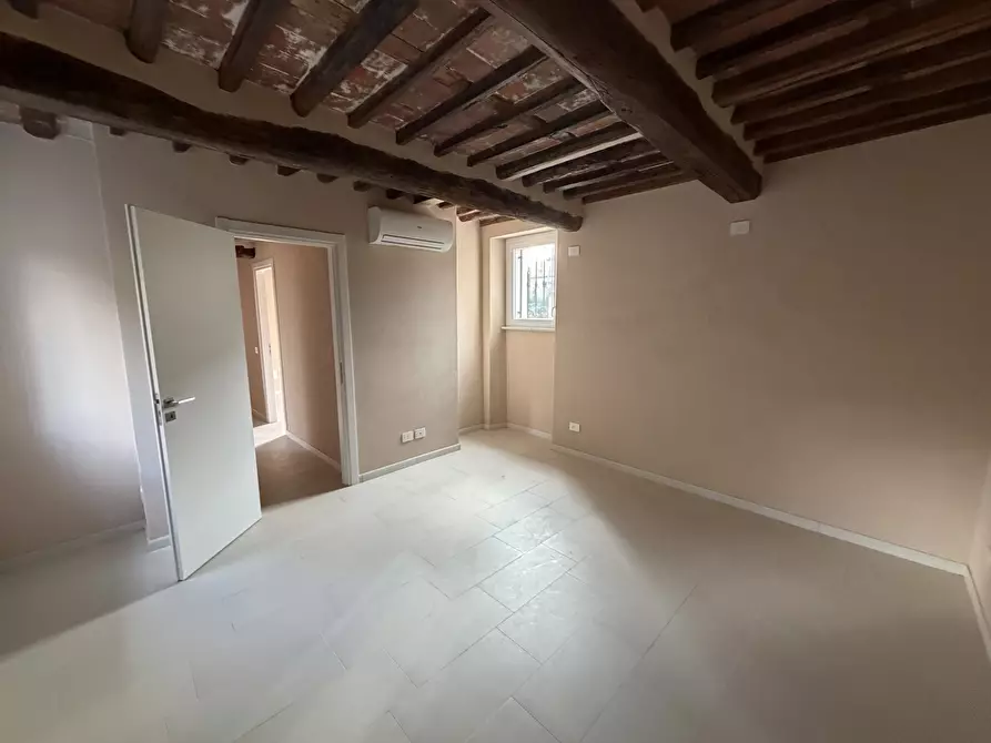Immagine 5 di Quadrilocale in vendita  a Sarzana