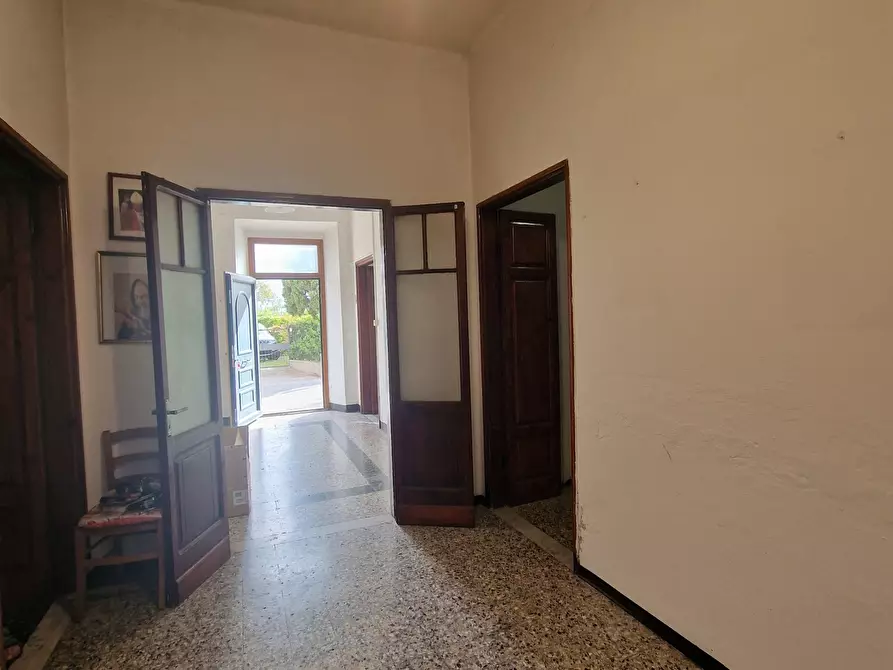 Immagine 11 di Casa indipendente in vendita  a Ameglia